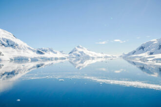 L'Antarctique, la destination du bout du monde qui fait rêver les voyageurs français