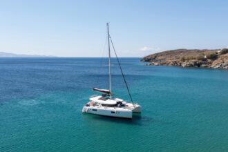 Optez pour la croisière en catamaran : vivez les Caraïbes en amoureux !
